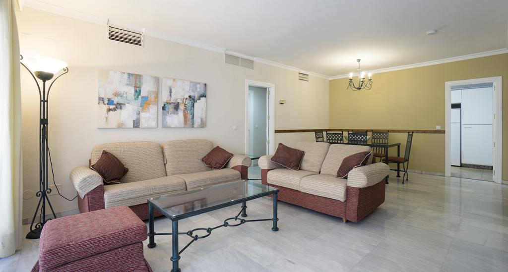 شقة Club Jardines Del Puerto ماربيا المظهر الخارجي الصورة