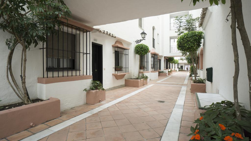 شقة Club Jardines Del Puerto ماربيا المظهر الخارجي الصورة