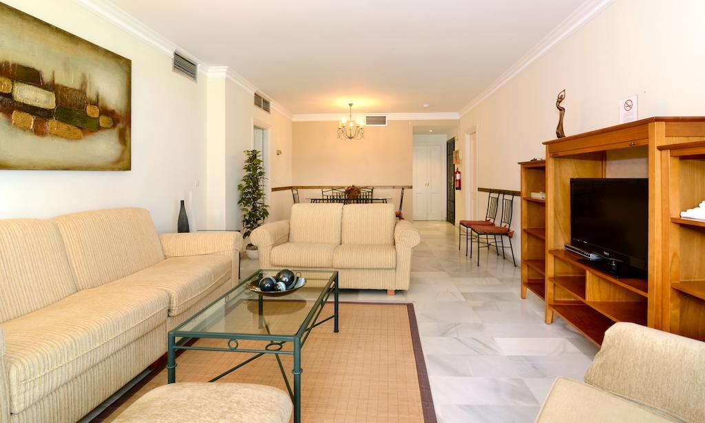 شقة Club Jardines Del Puerto ماربيا المظهر الخارجي الصورة